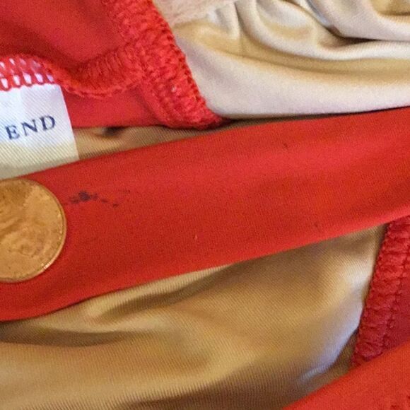 LANDS’ END swim suit with skirt type bottom - Picture 12 of 12